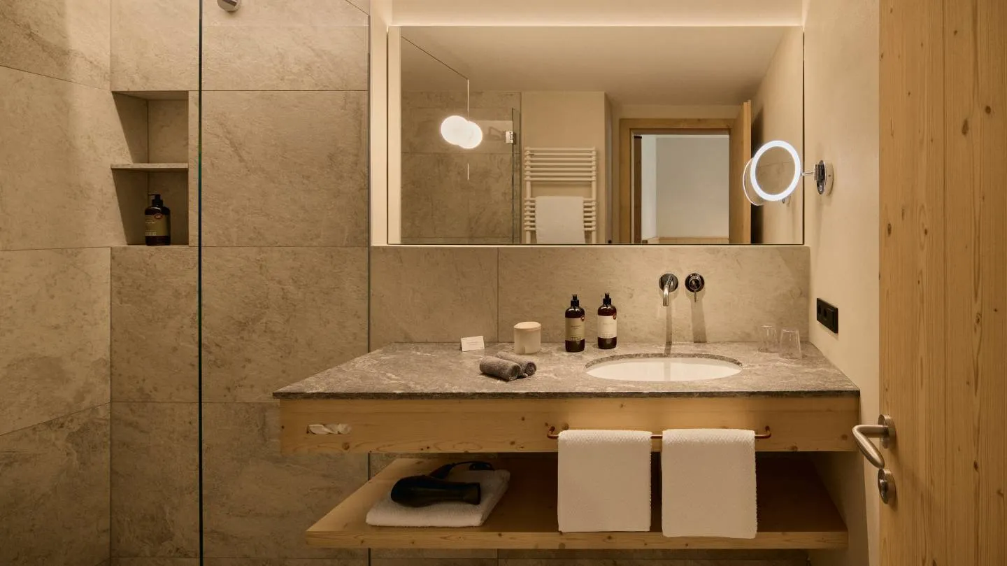 ALPINE SERENITY SUITE 3
